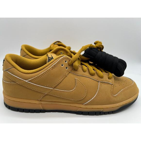Nike Dunk Low Retro SE Wheat Gum HQ1932-700 Men's Sizes 10 NEW - Picture 1 of 12